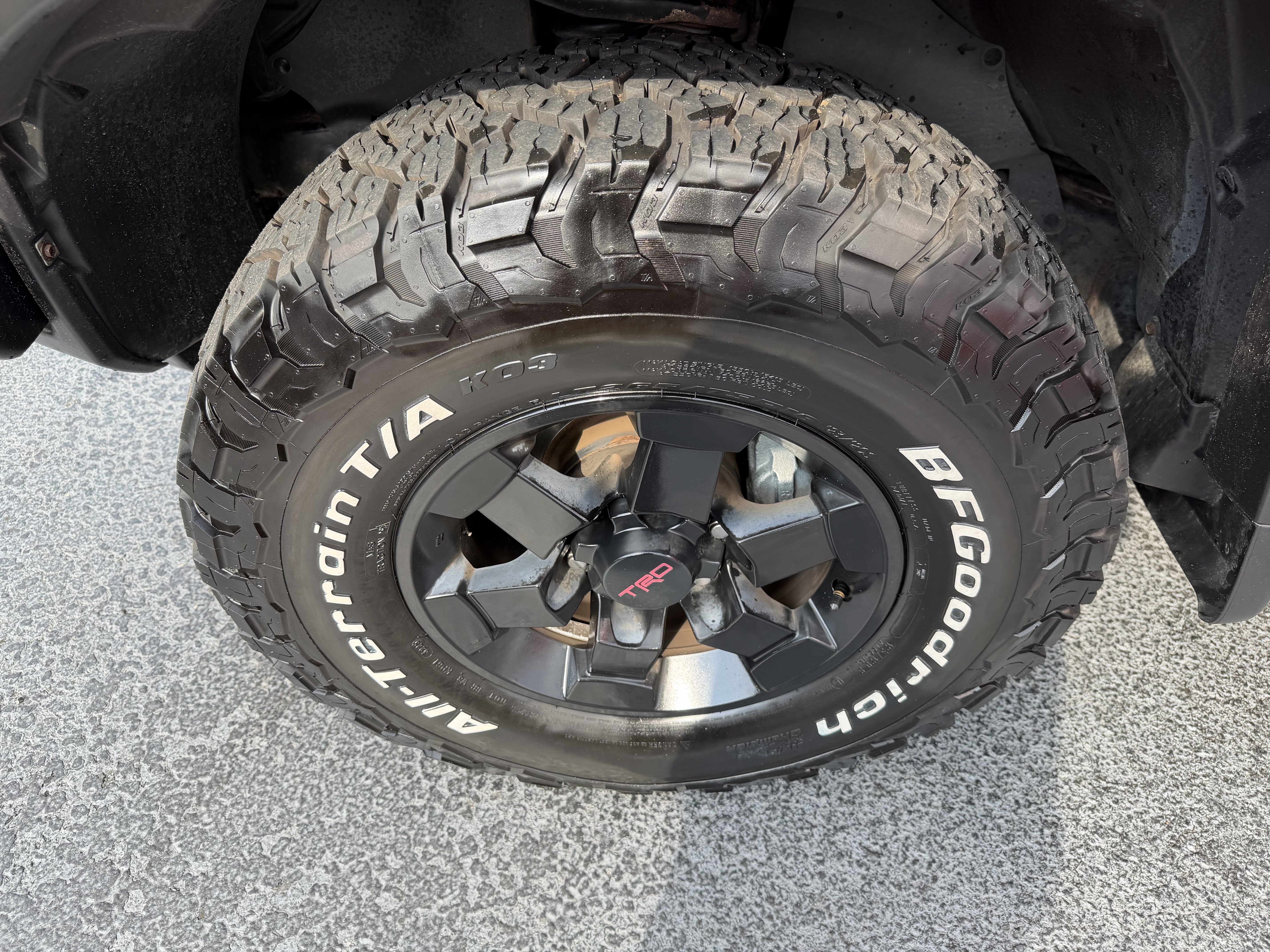 Used 2012 Toyota FJ Cruiser 4WD w/ Trail Teams Special Edition image 25
