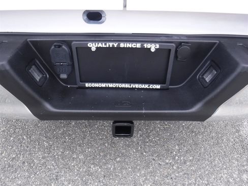 Used 2018 Ford F150 XLT w/ Equipment Group 301A Mid image 8