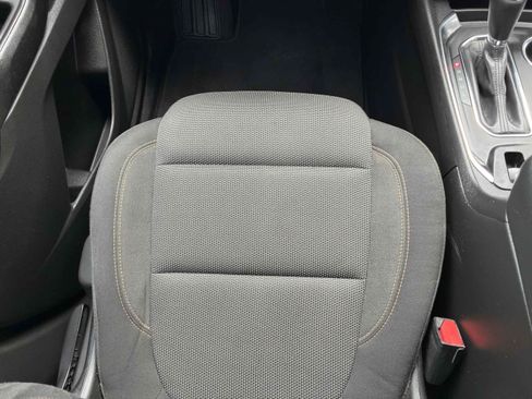 Used 2020 Chevrolet Traverse LS FWD image 38