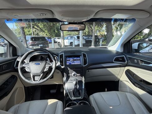 Used 2017 Ford Edge Titanium w/ Equipment Group 302A FWD image 37