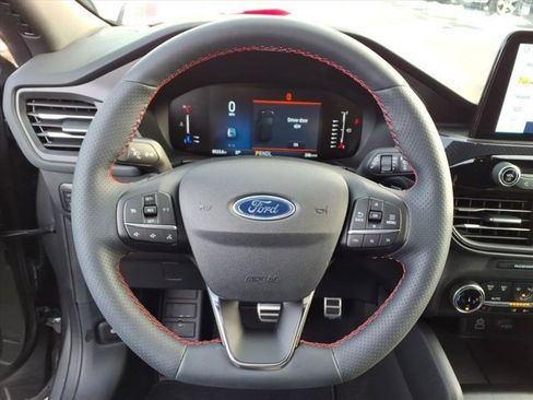 Used 2024 Ford Escape ST-Line w/ Equipment Group 301A image 19