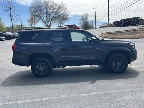 Used 2025 Toyota 4Runner SR5 image 4