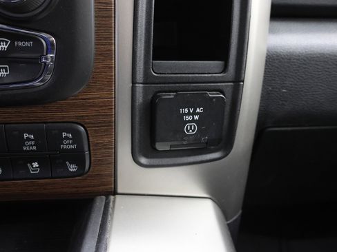 Used 2016 RAM 1500 Laramie w/ Convenience Group AWD/4WD image 44
