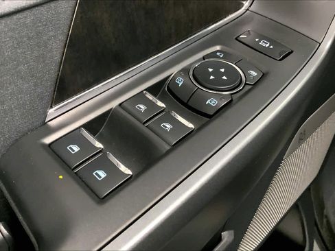 New 2026 Ford F250 Lariat w/ Tremor Off-Road Package image 17