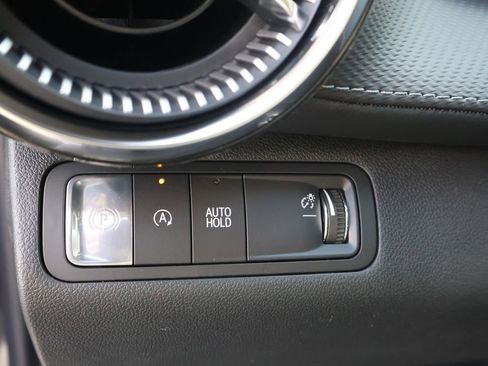 New 2026 Chevrolet Equinox LT w/ Convenience Package II FWD image 20