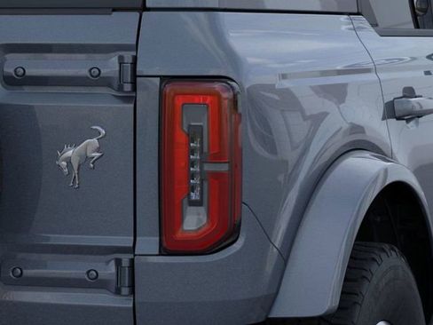 New 2025 Ford Bronco Outer Banks image 23