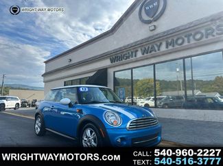 Used 2012 MINI Cooper Hardtop image 1