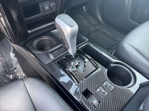 Used 2024 Toyota 4Runner TRD Off-Road Premium w/ Off Road Premium Plus Package AWD/4WD image 19