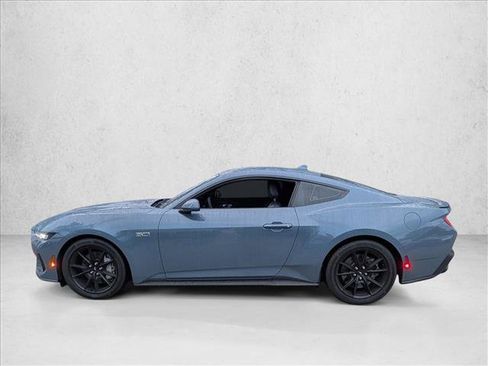 Used 2024 Ford Mustang GT Premium image 2