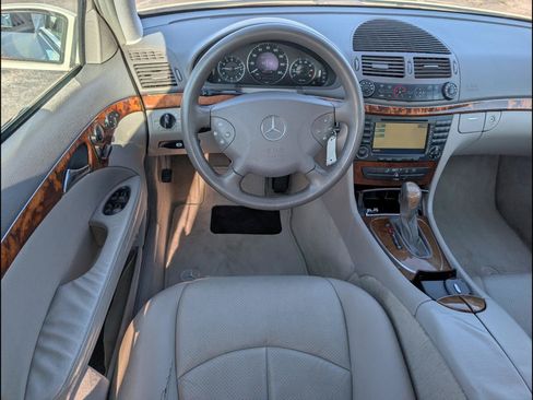 Used 2004 Mercedes-Benz E 320 Sedan image 10