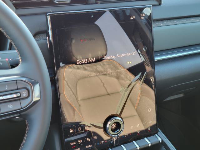 New 2027 GMC Terrain AT4 w/ Convenience Package III AWD/4WD image 25