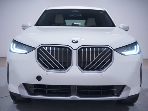 Used 2026 BMW X3 xDrive30i AWD/4WD image 4