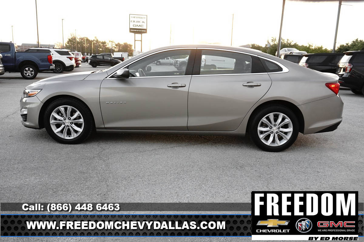 Used 2025 Chevrolet Malibu LT FWD image 4
