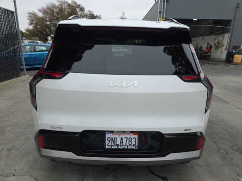 Used 2024 Kia EV9 GT-Line AWD/4WD image 5
