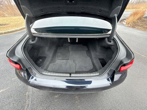 Used 2021 BMW M550i xDrive image 26