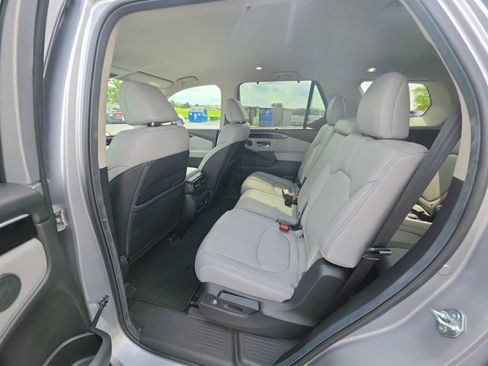 Certified 2025 Honda Pilot EX-L image 25