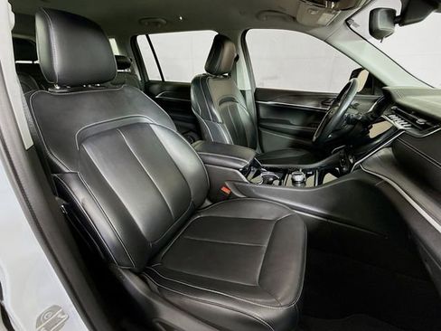 Used 2021 Jeep Grand Cherokee L Limited image 30