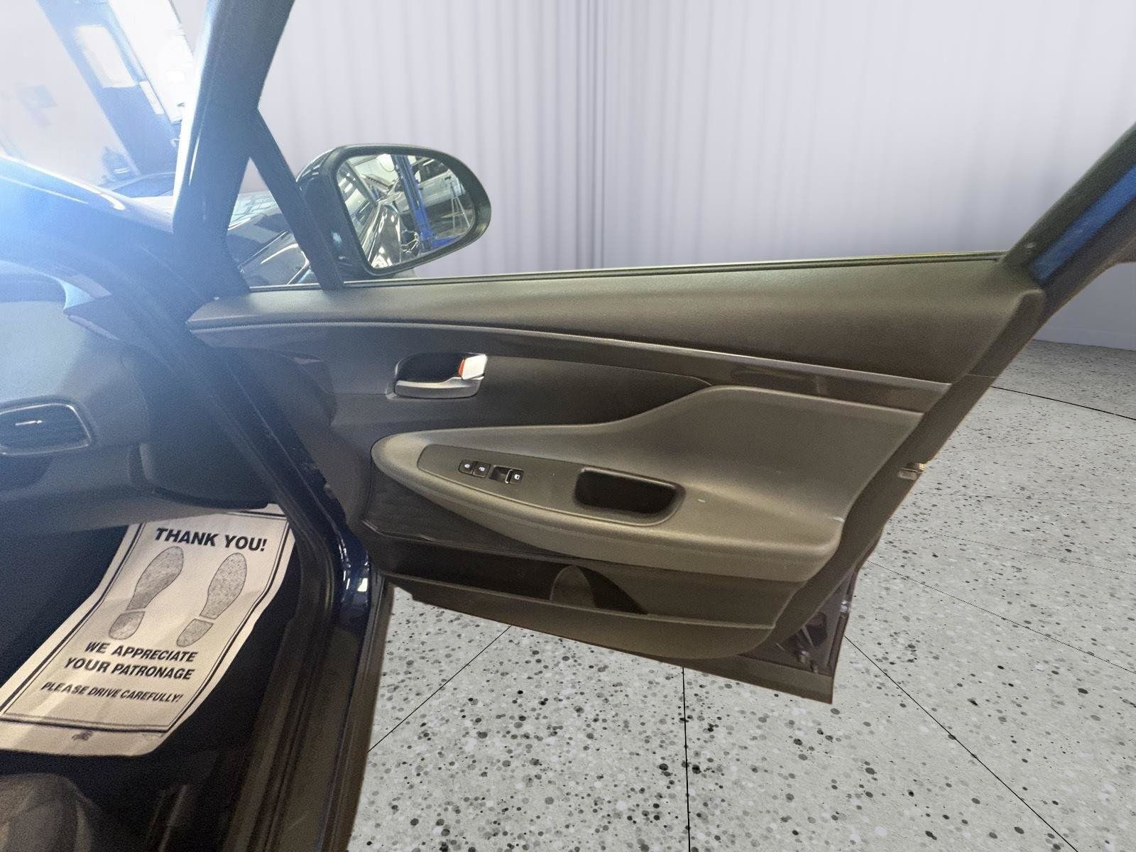 Used 2023 Hyundai Santa Fe SE FWD image 13