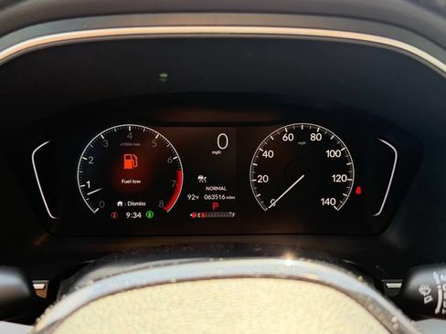 Used 2024 Honda Pilot Touring image 22