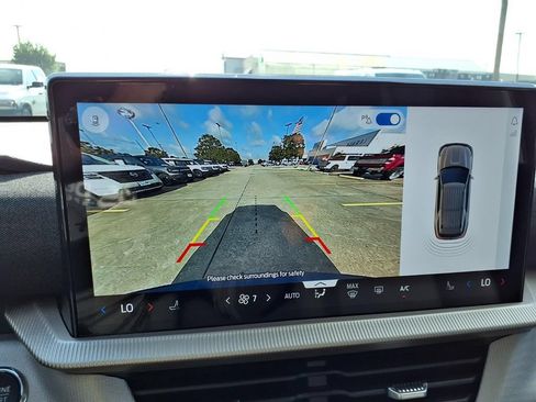 Used 2026 Ford Explorer Active RWD image 10