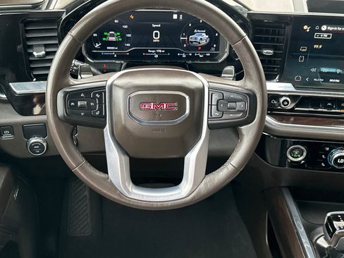 Used 2022 GMC Sierra 1500 SLT w/ SLT Convenience Package image 14