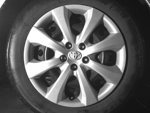 Used 2025 Toyota Corolla LE FWD image 13