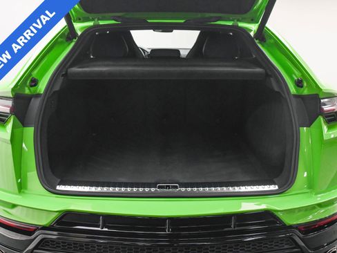 Used 2023 Lamborghini Urus S image 7