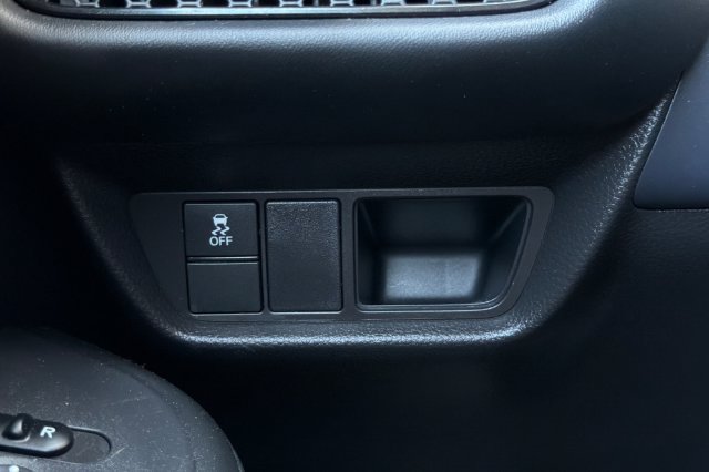 Certified 2024 Honda HR-V LX image 33
