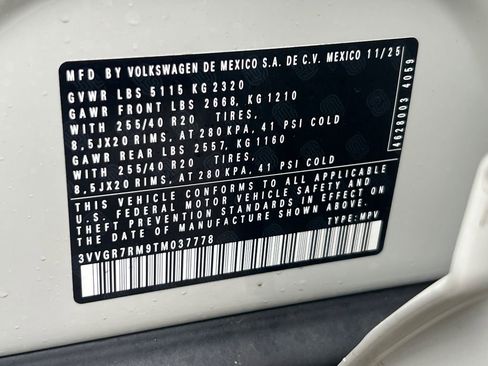 New 2026 Volkswagen Tiguan SE R-Line AWD/4WD image 33