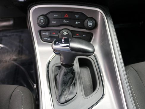 Used 2020 Dodge Challenger R/T image 19