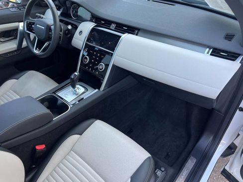 Used 2023 Land Rover Discovery Sport SE R-Dynamic AWD/4WD image 20