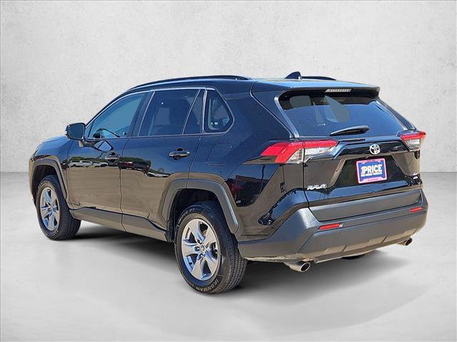 Used 2025 Toyota RAV4 XLE AWD/4WD image 8