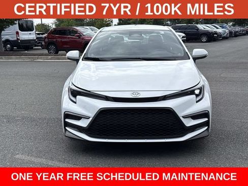 Used 2025 Toyota Corolla SE FWD image 6