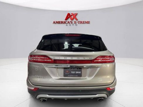 Used 2019 Lincoln MKC Select w/ Select Plus Package AWD/4WD image 6