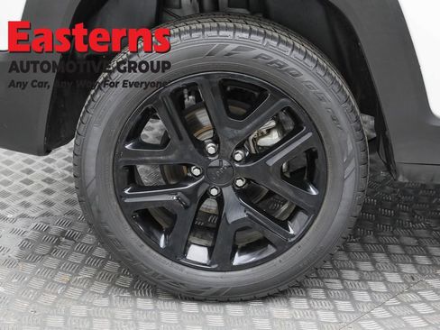 Used 2022 Jeep Renegade Altitude w/ Sun/Sound Group image 31