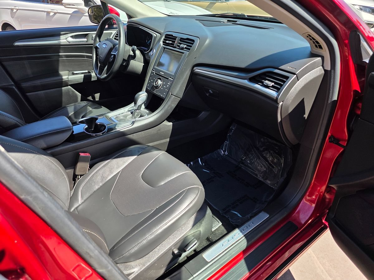 Used 2014 Ford Fusion Titanium FWD image 15