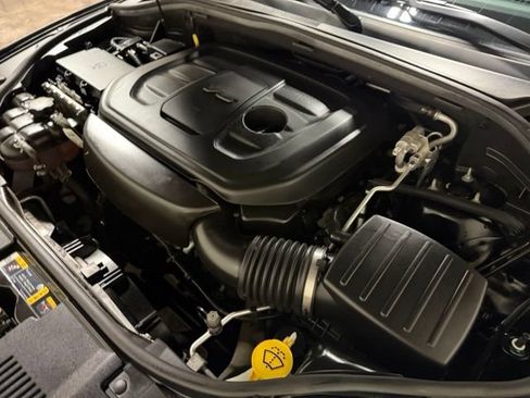 Used 2022 Dodge Durango SXT w/ Anodized Platinum Package AWD/4WD image 45