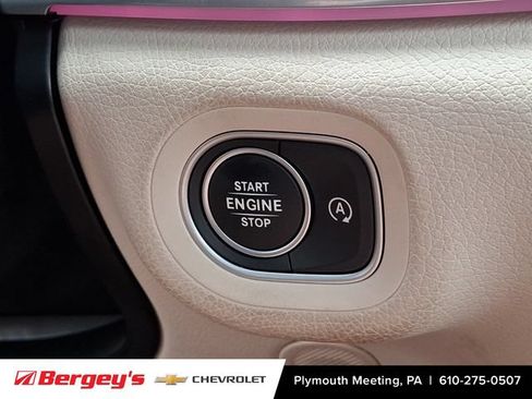 Used 2025 Mercedes-Benz GLE 350 4MATIC image 28