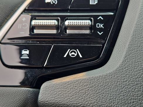 Used 2024 Kia Niro Wind w/ Wind Preserve Package FWD image 28