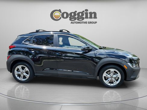 Certified 2023 Hyundai Kona SEL AWD/4WD image 6