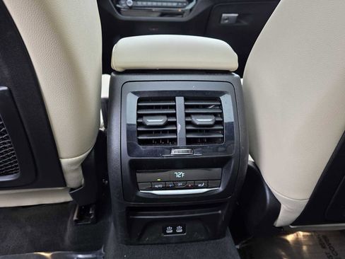 Used 2024 BMW X3 xDrive30i w/ Premium Package image 19