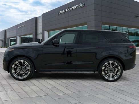 New 2026 Land Rover Range Rover Sport SE AWD/4WD image 2