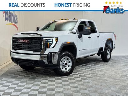 New 2025 GMC Sierra 2500 Pro w/ Convenience Package
