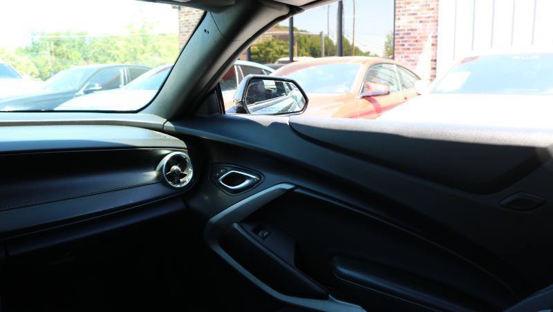 Used 2020 Chevrolet Camaro LT w/ RS Package RWD image 19