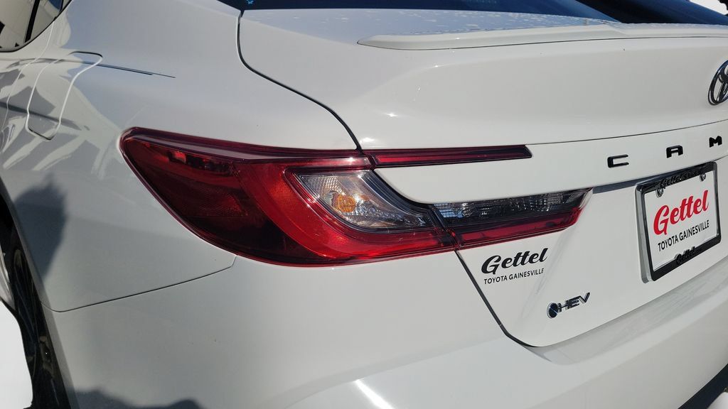 Certified 2026 Toyota Camry SE FWD image 9