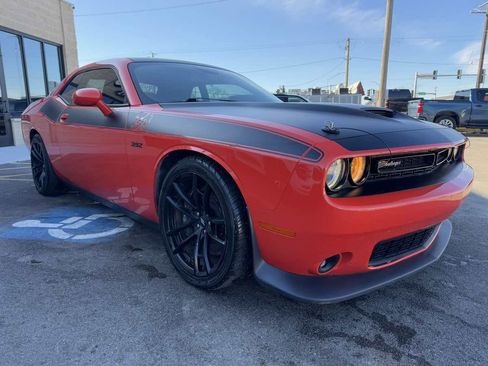 Used 2018 Dodge Challenger T/A image 3