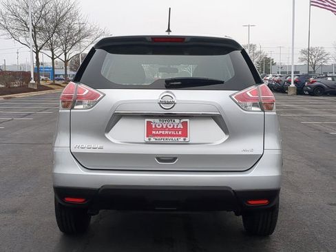 Used 2016 Nissan Rogue S image 6