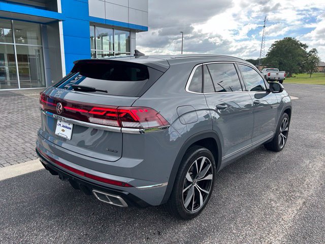 Used 2024 Volkswagen Atlas Cross Sport SEL Premium R-Line AWD/4WD image 2