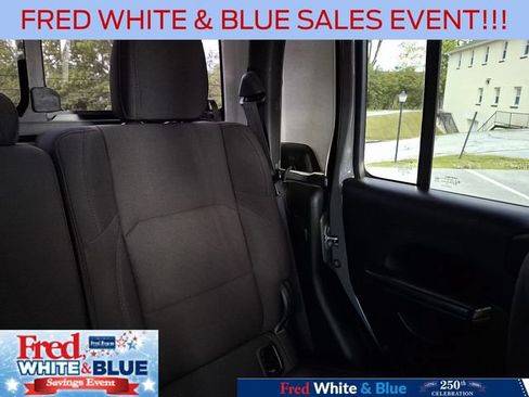 Used 2021 Jeep Gladiator Sport AWD/4WD image 20