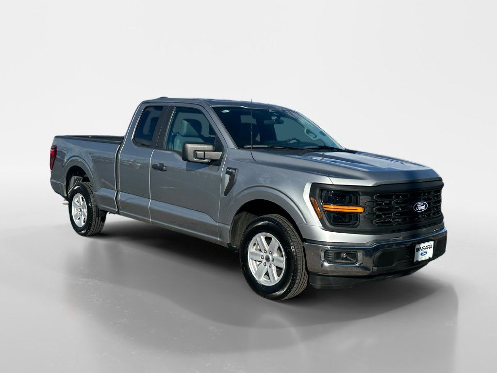 Used 2024 Ford F150 XL w/ Equipment Group 103A High RWD image 9
